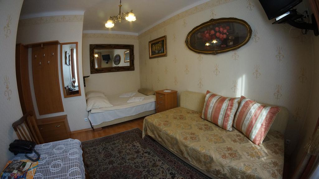 Florian Budget Rooms Krakow Room photo